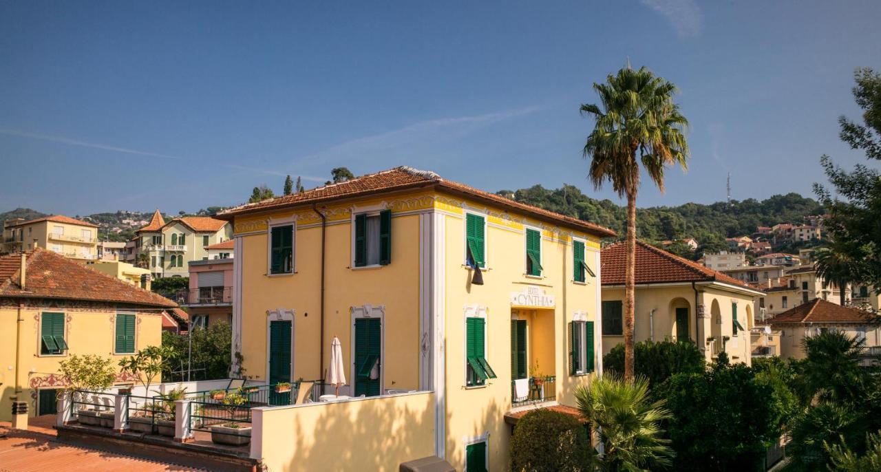 Hotel Cynthia Finale Ligure Extérieur photo
